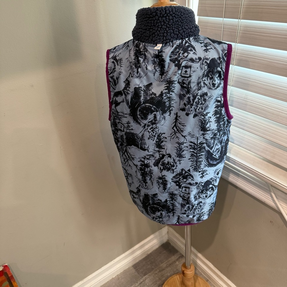 Columbia Girls Archer Ridge Reversible Vest - Picture 6 of 11